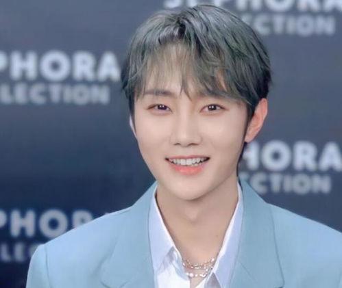 赵品霖跳舞吃瓜视频完整版,精彩瞬间尽收眼底