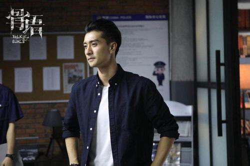 热播剧男主吃瓜视频,男主吃瓜视频揭秘剧情背后的秘密