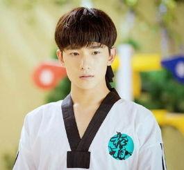 吃瓜少女杨洋视频播放全集,揭秘娱乐圈幕后真相